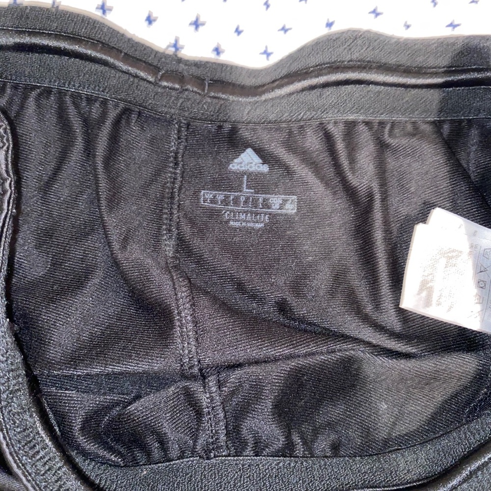 Adidas - Picture 4 of 5